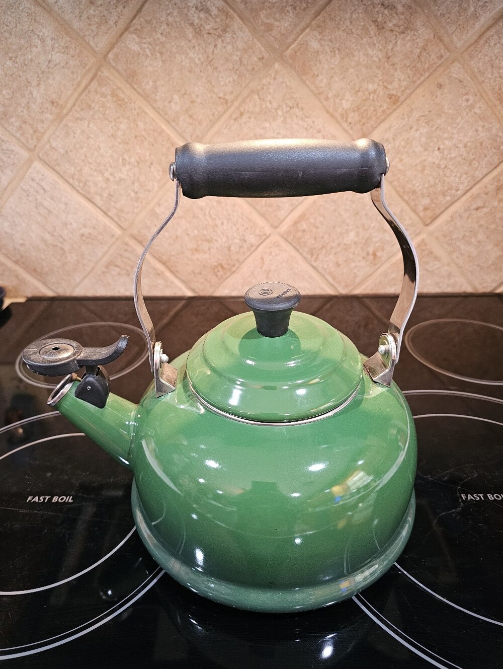 Le Creuset Classic Whistling Tea Kettle